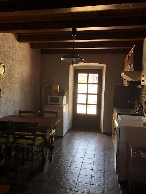 펜션 Petite Maison A La Campagne Malrevers