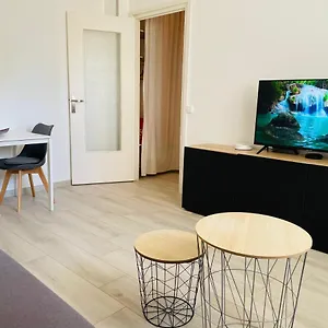 Appartement Magnifique Independant Au Rez-de-chaussee, Tassin-la-Demi-Lune